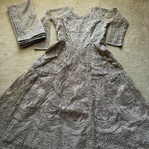 NEW] Indian Pakistani Lehenga Gown Golden L XL